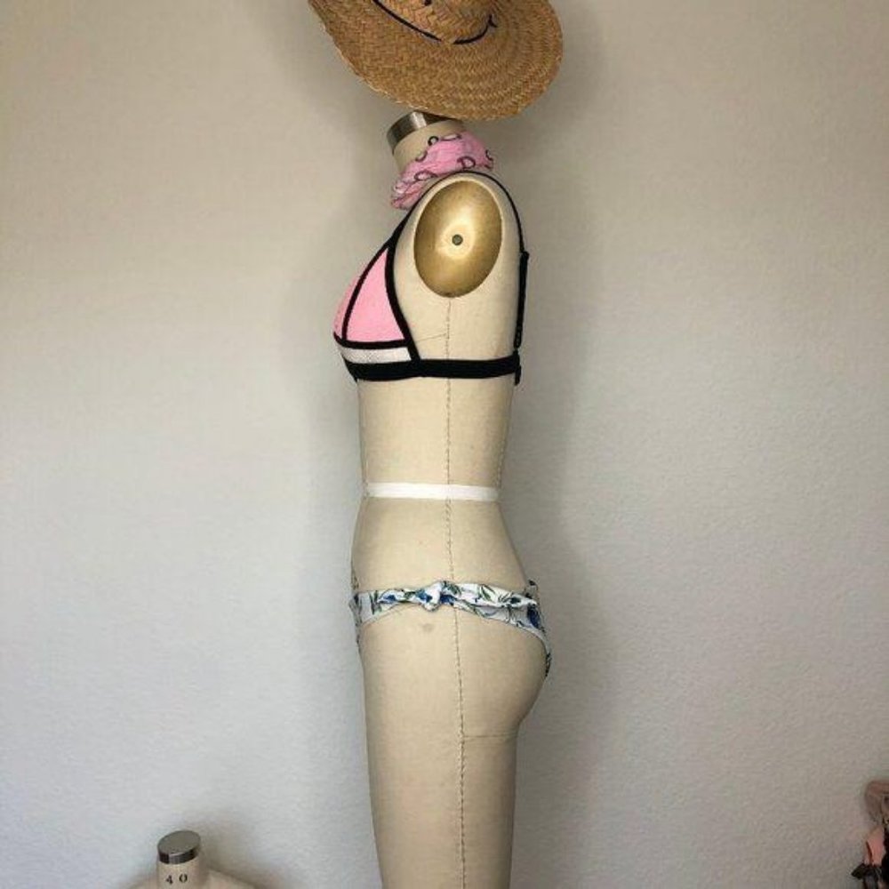 Triangl Mesh Bambi Triangle Color Block Bikini Top - image 2